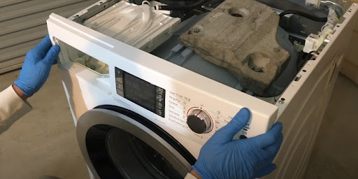 Ремонт стиральных машин Whirlpool в Дзержинском – сервис от Мастер24, цены от 2047 руб