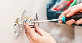 Электромонтажные работы в Дзержинском от Мастер24 — электромонтаж под ключ, цены от 1637 руб., заказать услуги